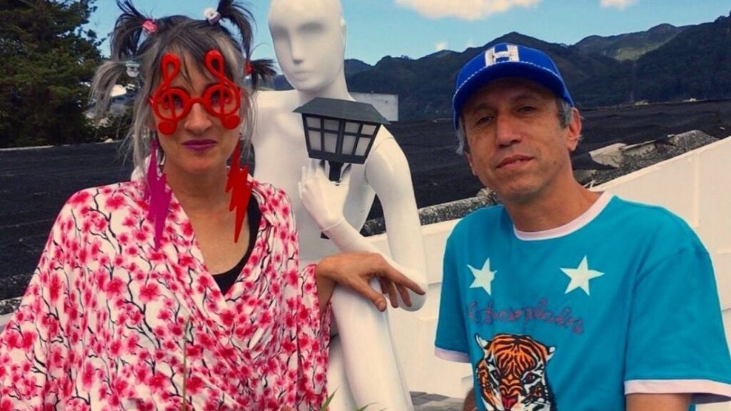 Aterciopelados estrenó álbum con cover de "La ciudad de la furia" incluido