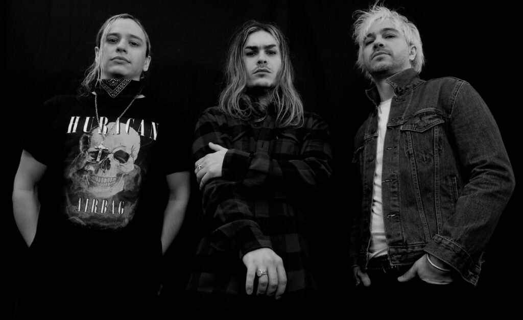 Joya: Airbag golpea fuerte y estrena su fabuloso séptimo álbum