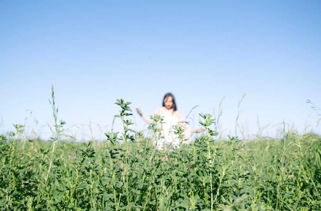 J18 debuta con "Quizás las horas suman meses": Una exploración íntima del dream pop experimental